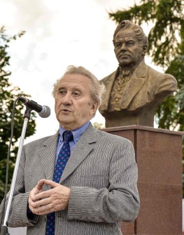 Unveiling of the bust of the Russian writer Ivan Lazhechnikov